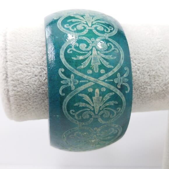 Teal Green Etched Wide Wooden Bangle Bracelet, Women Wide Bangle, 8 Inches - Picture 8 of 8